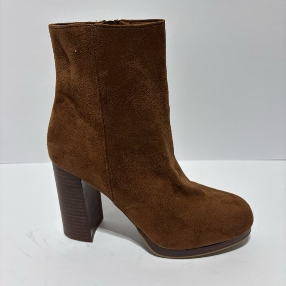 Mari A. Women’s Mayvis, Brown Zip Ankle Booties, Size 9 M